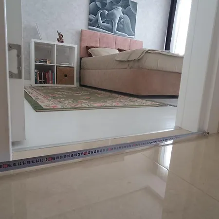 Apartament Lara'da Modern Bir Vaha *