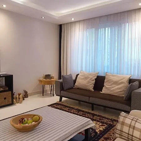 Lara'da Modern Bir Vaha Apartment
