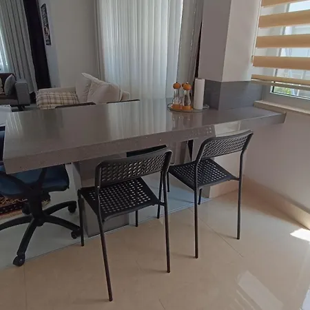 Lara'da Modern Bir Vaha דירה אנטליה