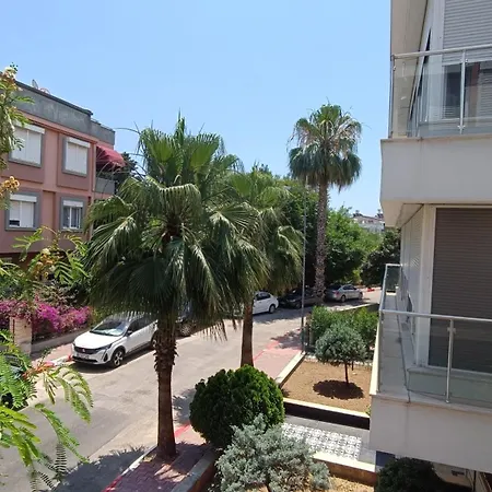 Lara'da Modern Bir Vaha Antalia