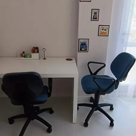 Lara'da Modern Bir Vaha Анталья