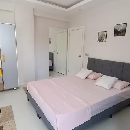 Lara'da Modern Bir Vaha 아파트